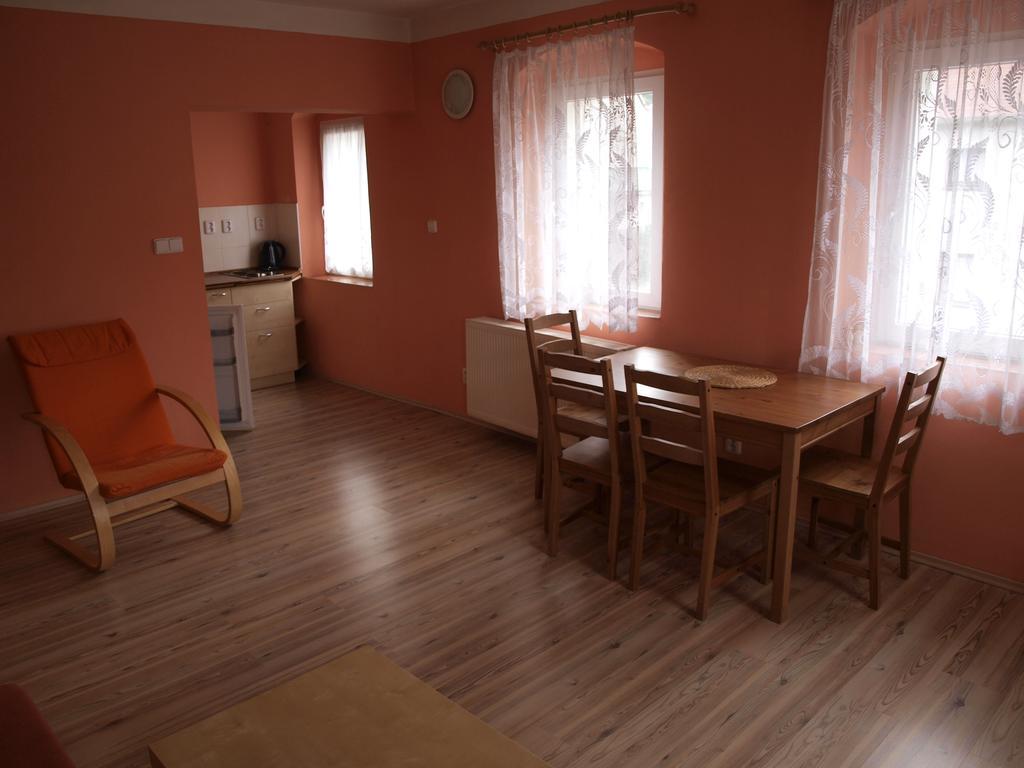 Apartments Viktoria Klinovec Kovarska Ngoại thất bức ảnh